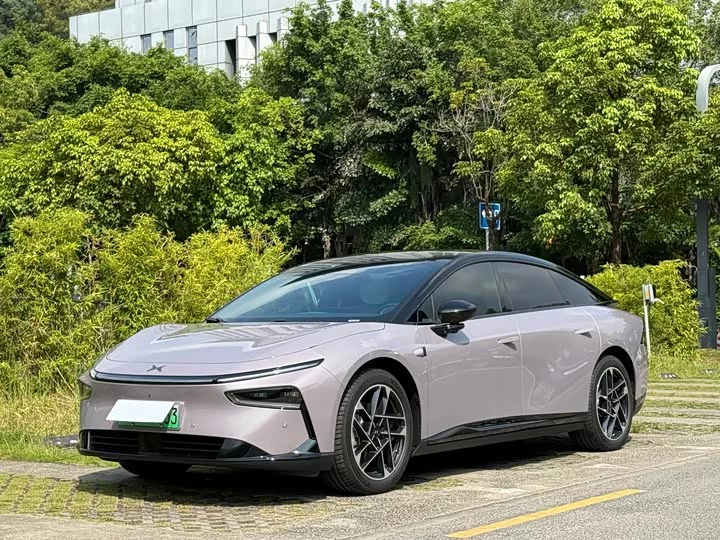 XPeng P7+