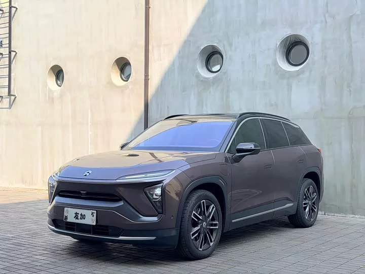 NIO ES6