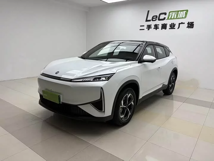 Dongfeng L7