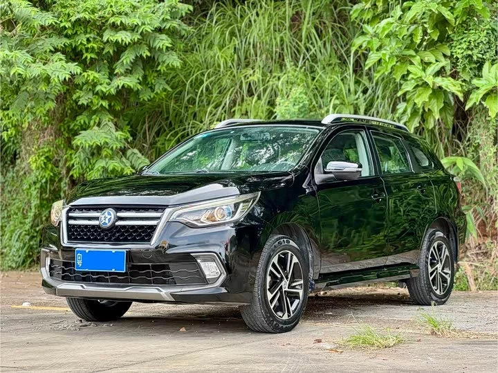 Venucia T70
