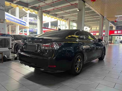 Lexus GS