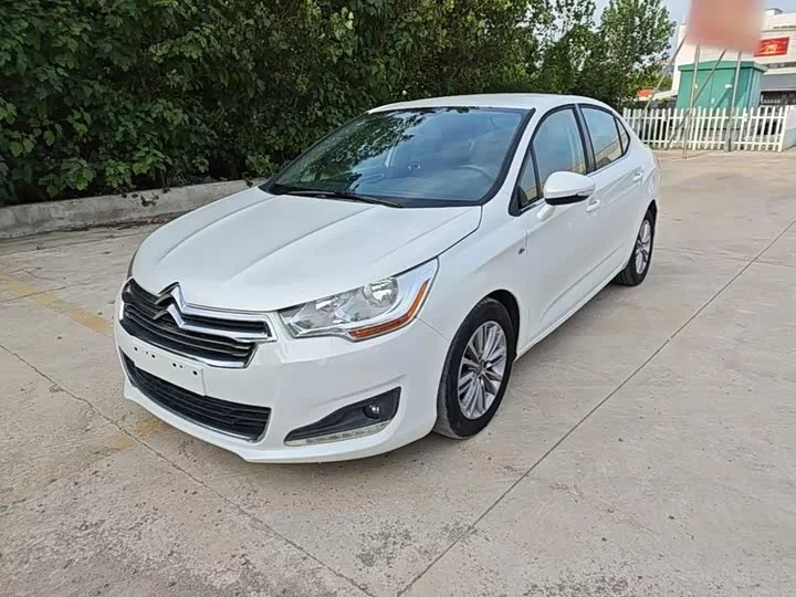 Citroën C4L