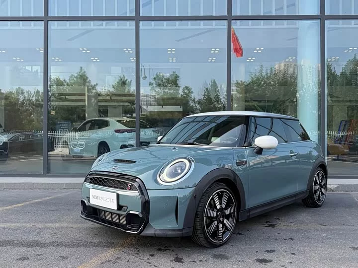 MINI 