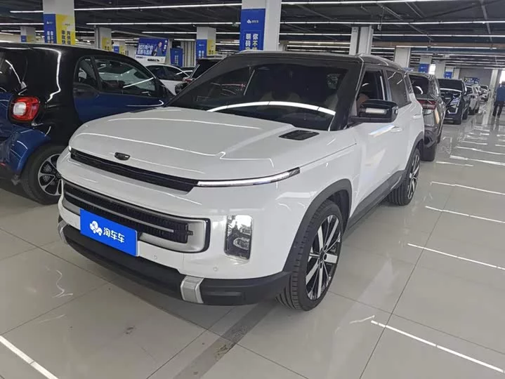 Geely ICON