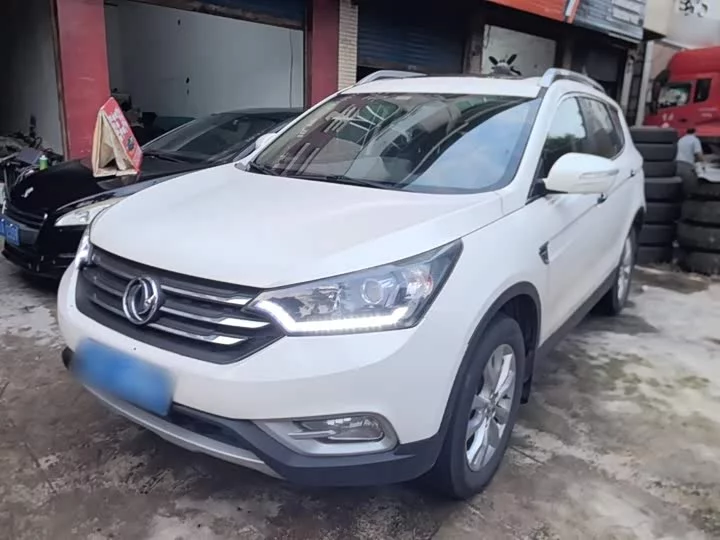 Dongfeng AX7