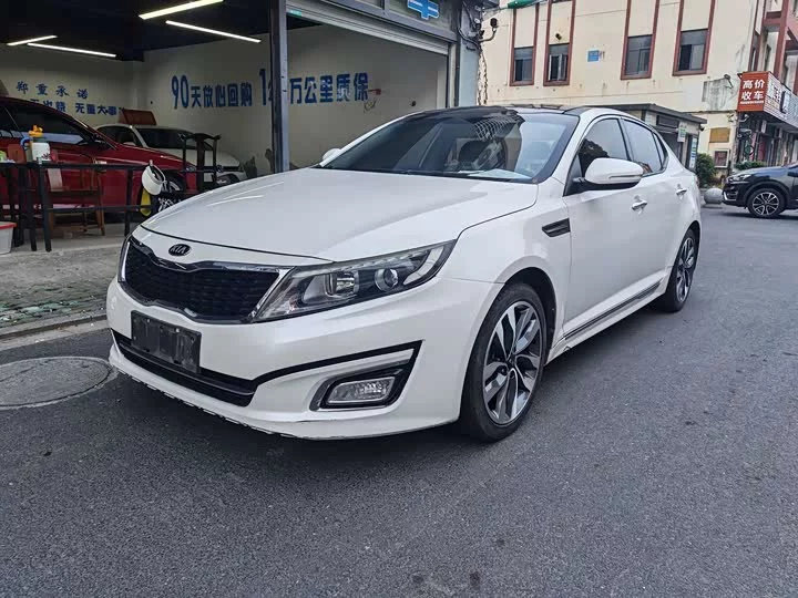 Kia K5