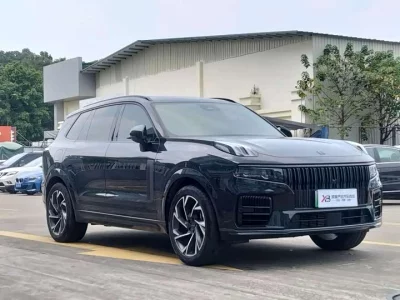Lynk & Co 09 EM-P