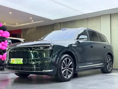 AITO M7