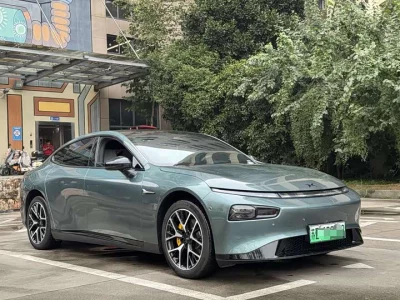 XPeng P7