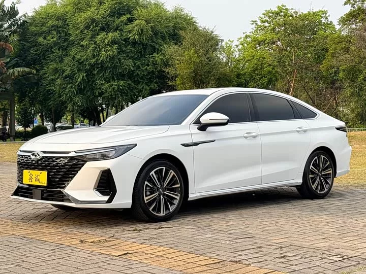 Chery Arrizo 8