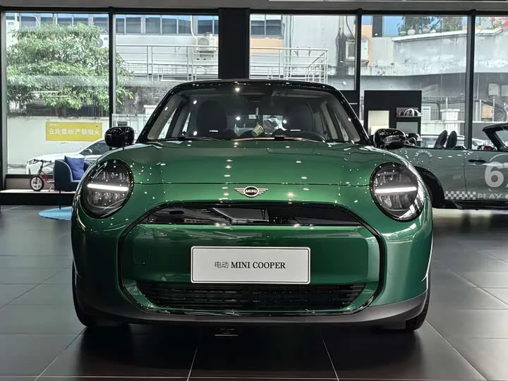 MINI ELECTRIC COOPER