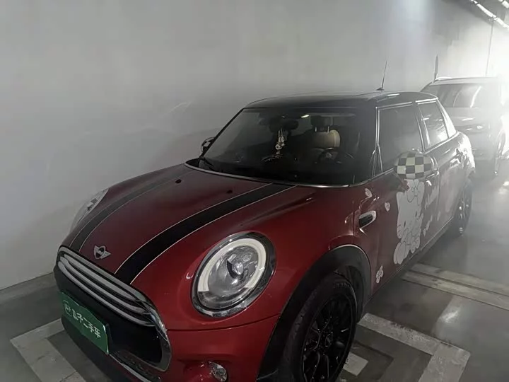 MINI 
