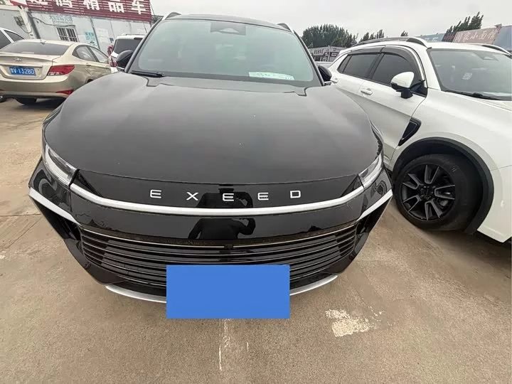 Exeed TXL