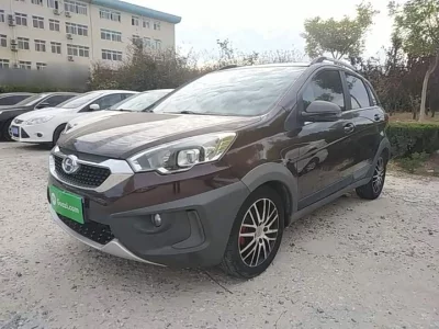 BAIC Q25