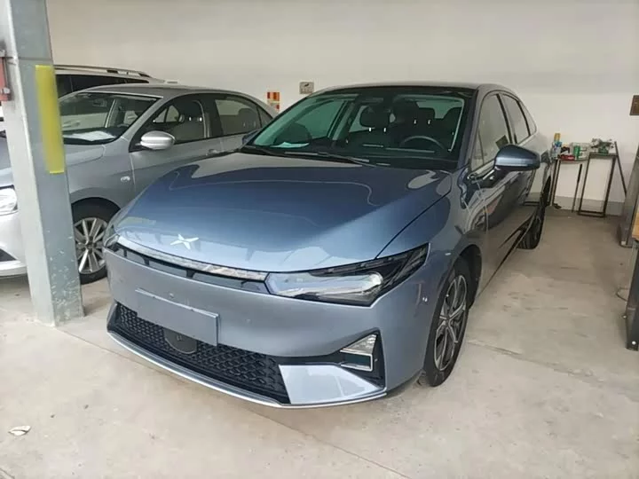 XPeng P5