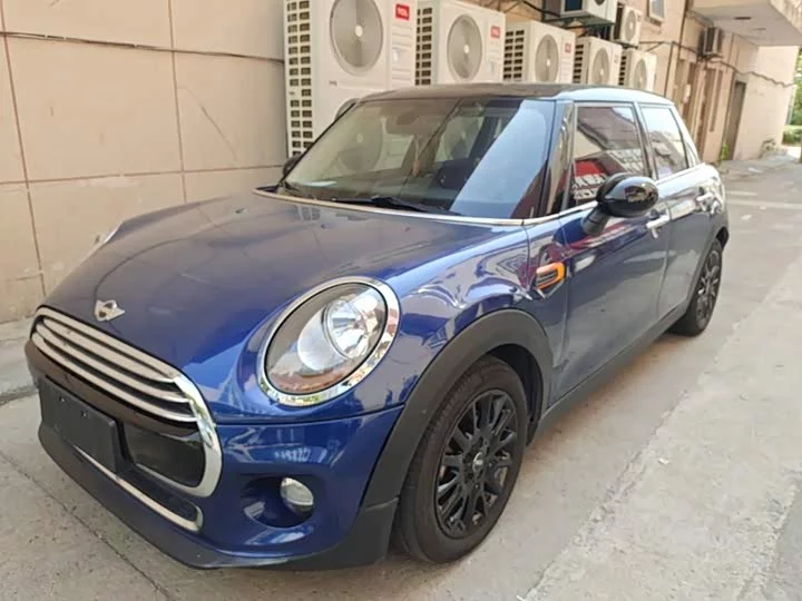 MINI 