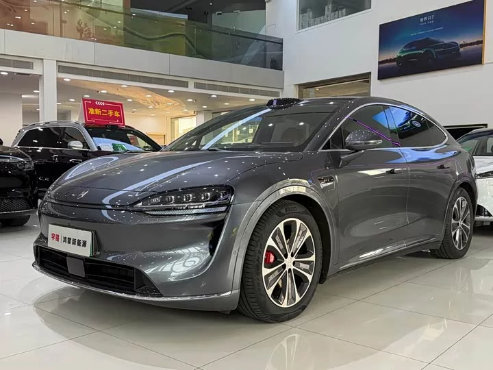 Luxeed R7