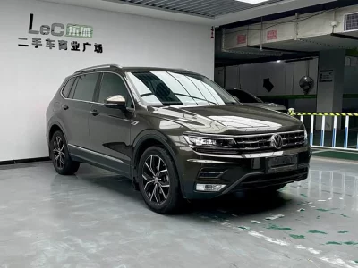 Volkswagen Tiguan L