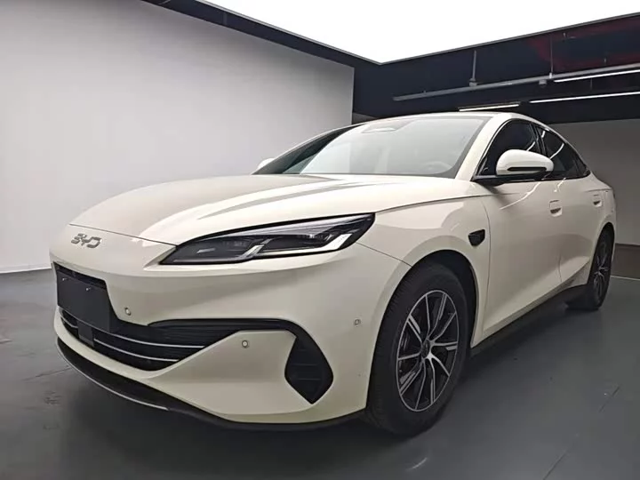 BYD Seal 06