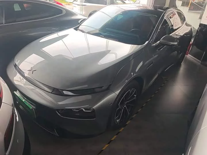 XPeng P7