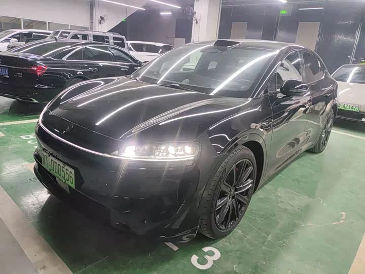 Luxeed R7