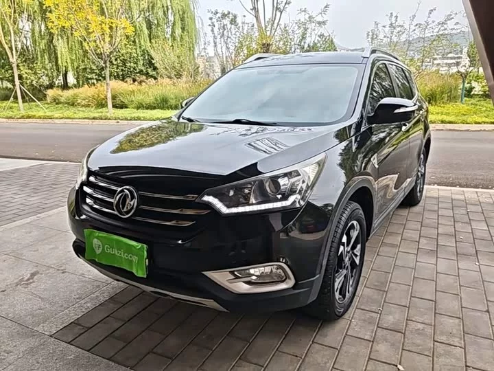 Dongfeng AX7