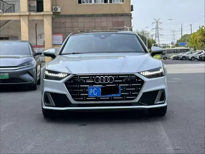Audi A7L