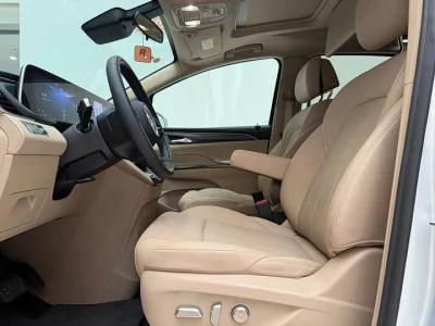 Buick GL8 New Energy