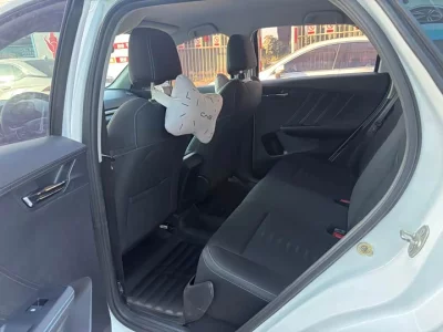 BYD e2