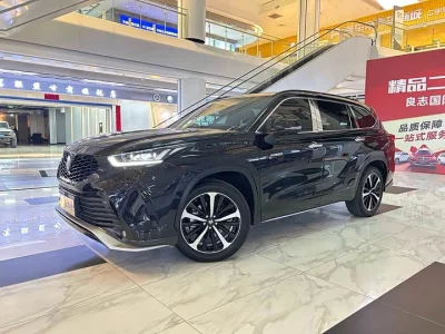 Toyota Crown Kluger