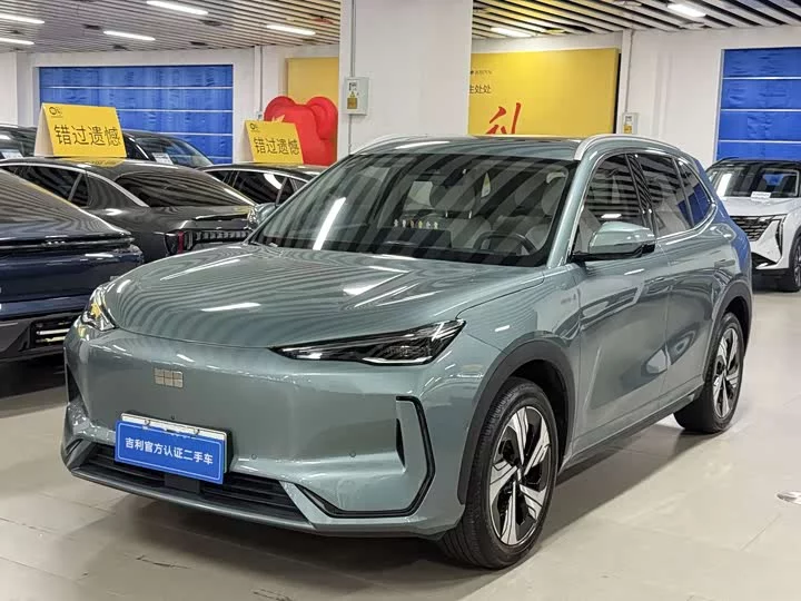 Geely Galaxy E5