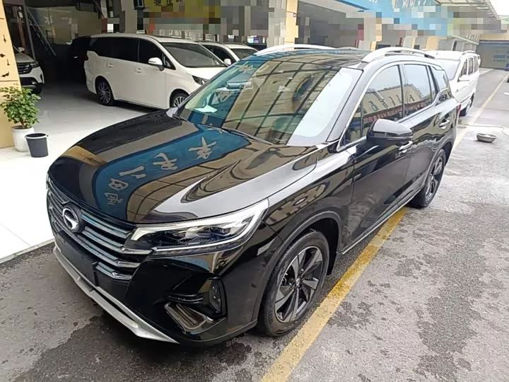 GAC Trumpchi GS4