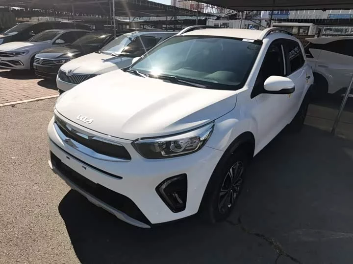 Kia KX1