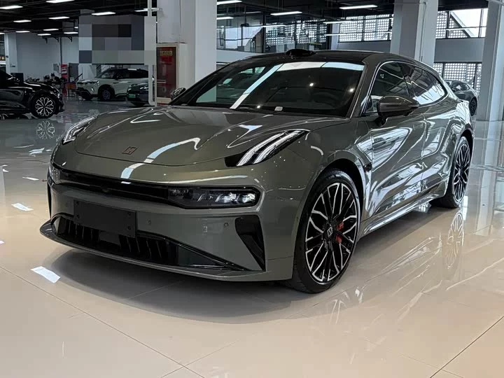 ZEEKR 001