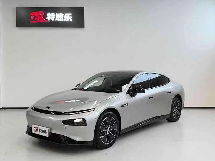 XPeng P7