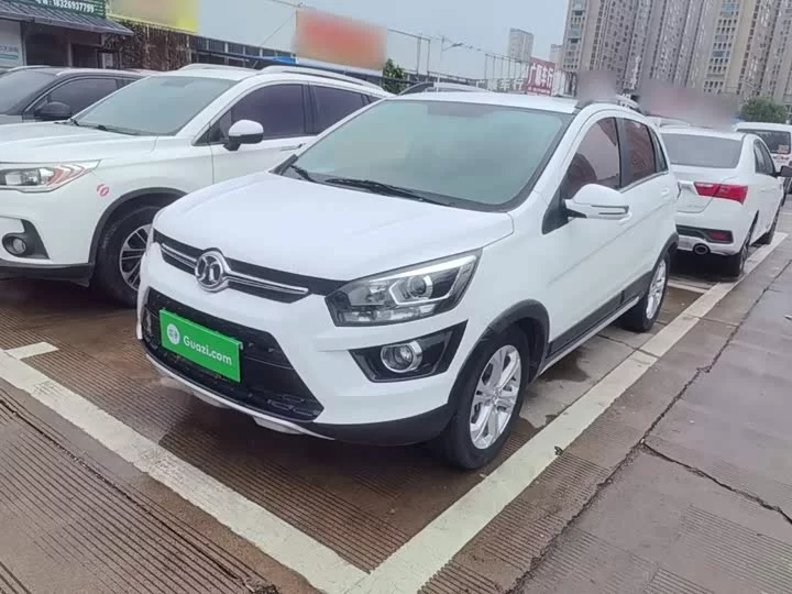 BAIC Shenbao X25