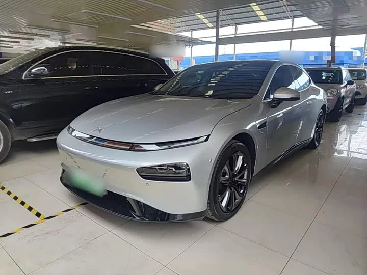 XPeng P7