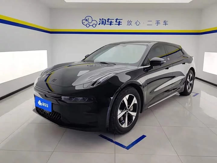 ZEEKR 001