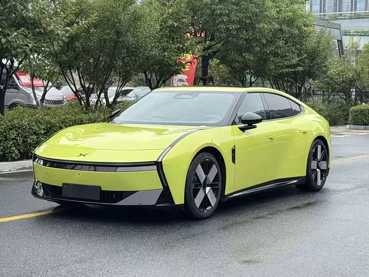 XPeng P7