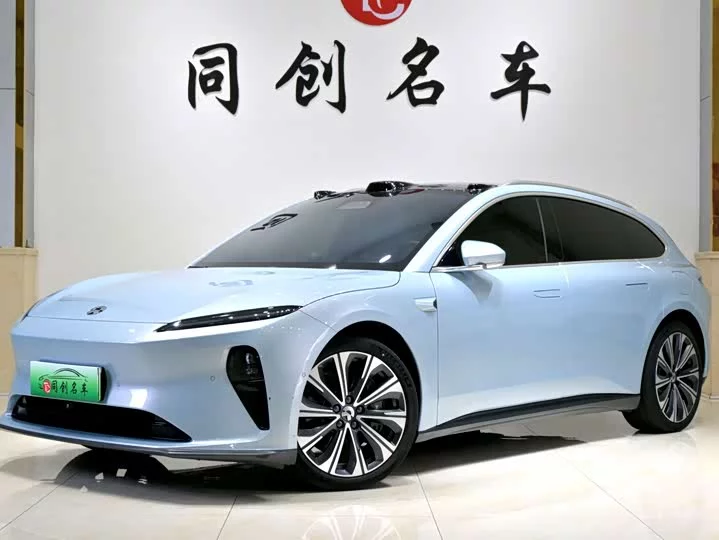 NIO ET5T