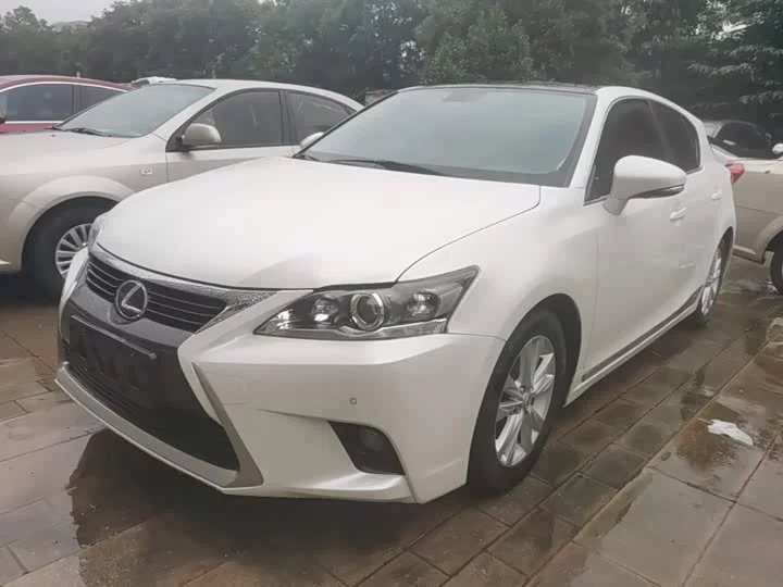 Lexus CT