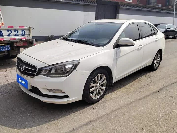 SOUEAST V5 Lingzhi