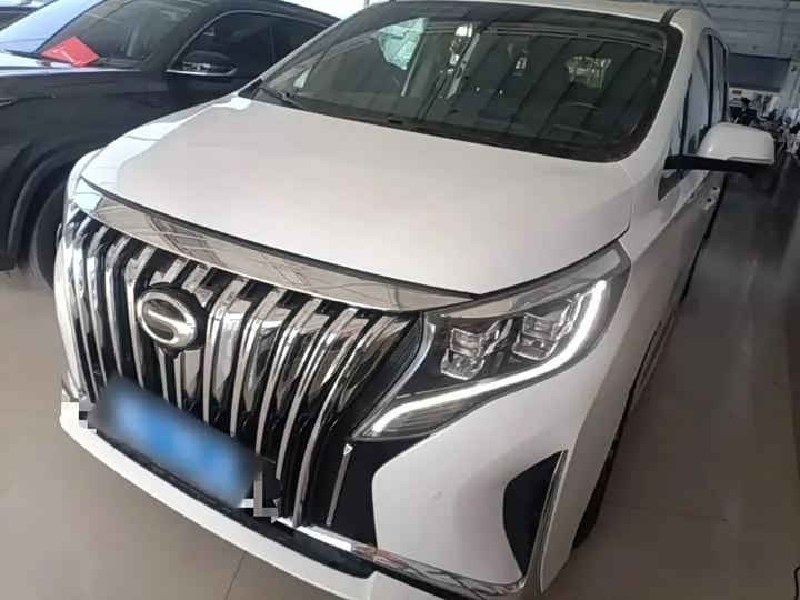 GAC Trumpchi M8
