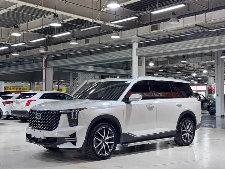 GAC Trumpchi GS8