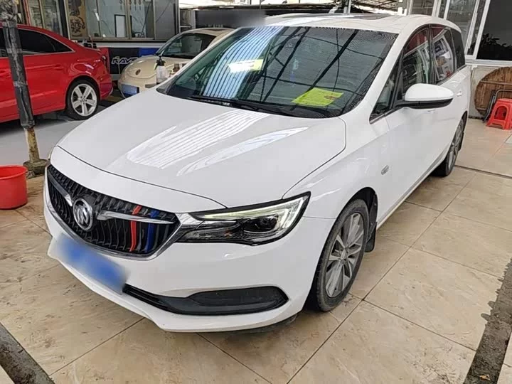 Buick GL6