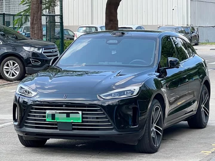 AITO M5