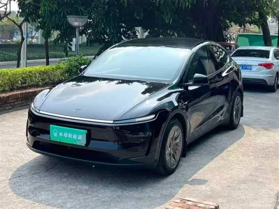 Tesla Model Y L, 2025 — купить с доставкой из Китая