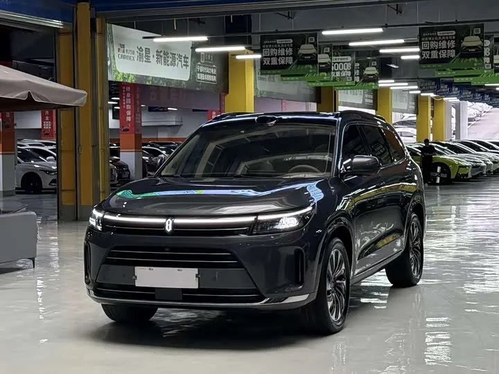 AITO M7