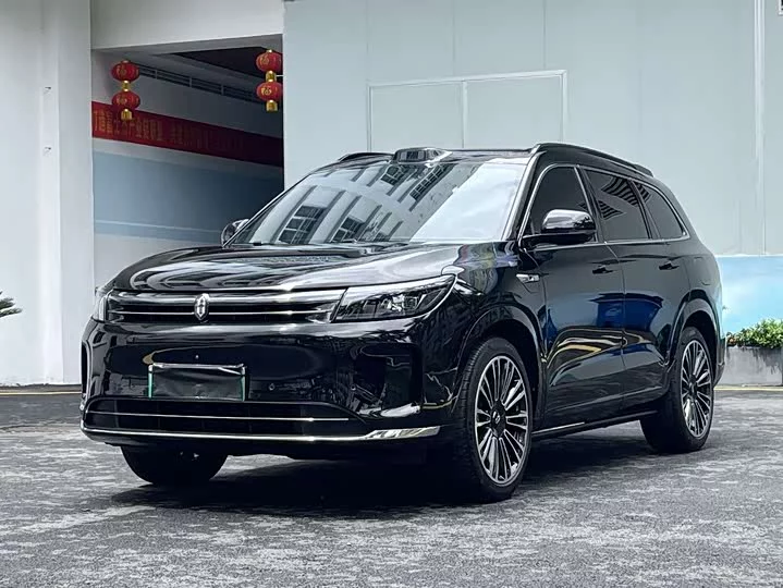 AITO M7