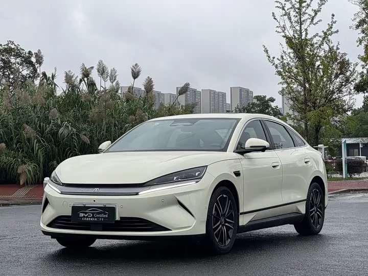 BYD Qin L